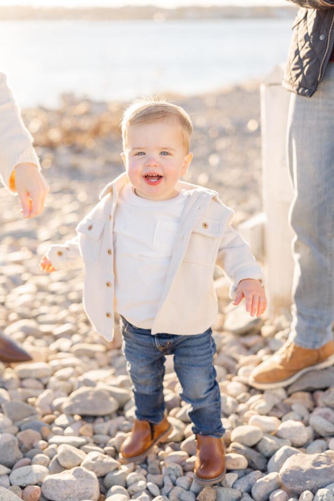 South Shore MA Family, Lifestyle Newborn, Senior, Maternity, Proposal/Engagement, Branding, Wedding & Event Photographer. Coastal-inspired, timeless, light-filled images.