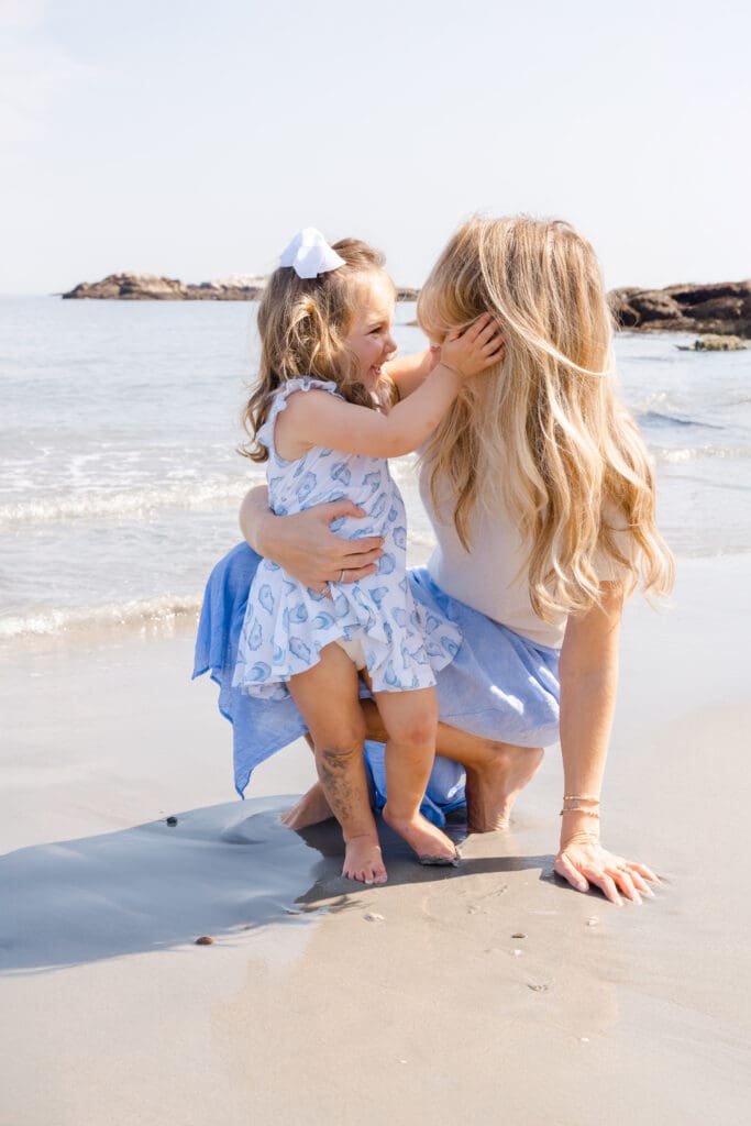 South Shore MA Family, Lifestyle Newborn, Senior, Maternity, Proposal/Engagement, Branding, Wedding & Event Photographer. Coastal-inspired, timeless, light-filled images.